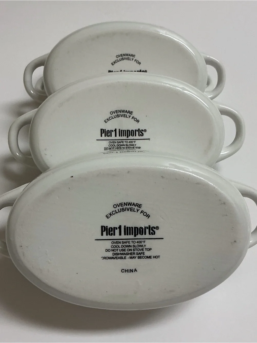 Pier 1 White Baking Dish SET OF 4 Lids 7.5 oz Minicocotte Souffle Ramekin Bakers